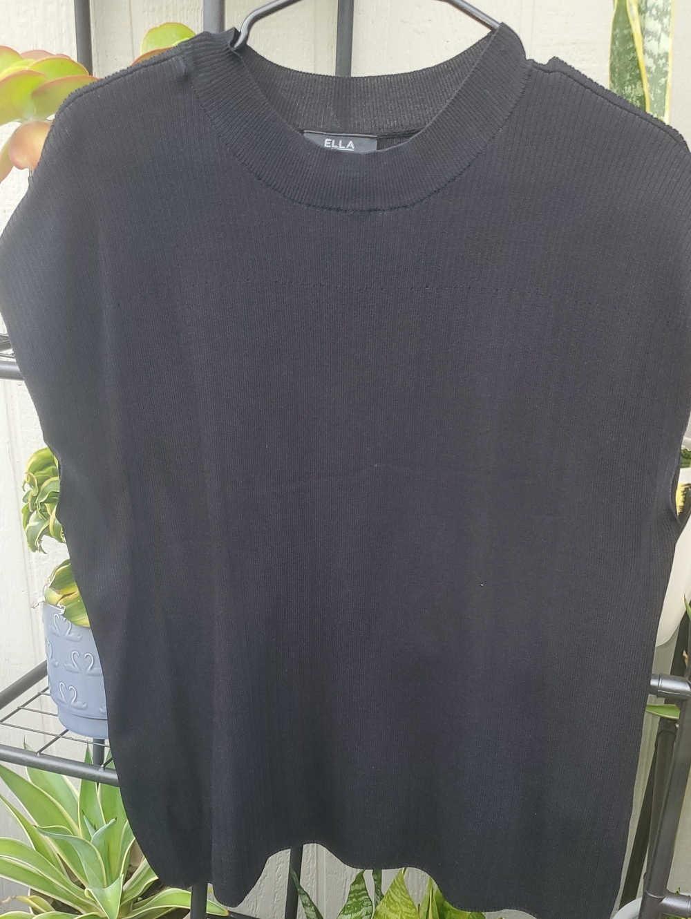 Ella Black Sleeveless Knit Sweater
